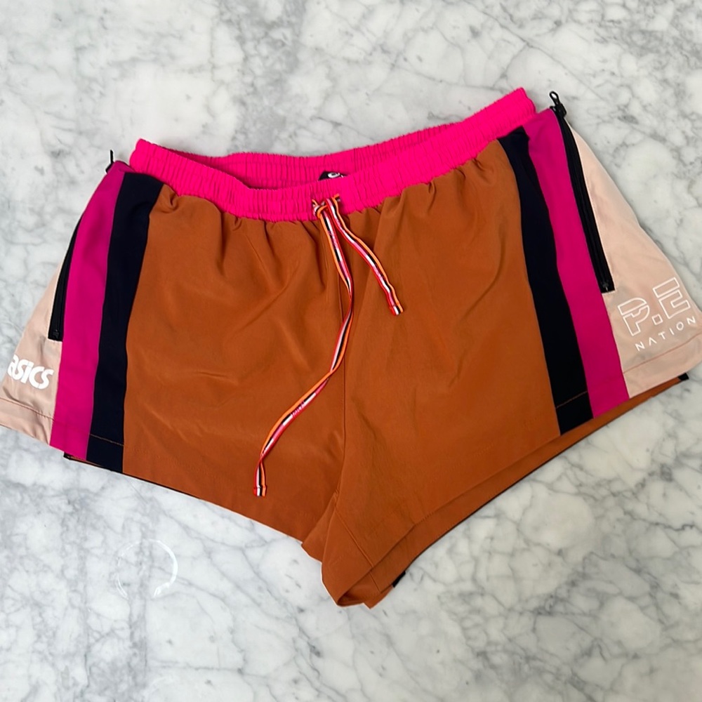 P.E Nation / Acics shorts XS